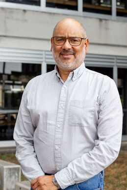 Representante centros de investigación